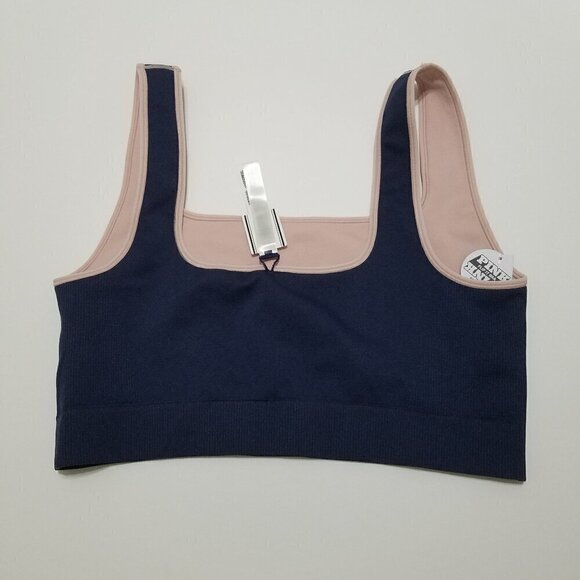 NWT PINK Victoria's Secret Reversible Sports Bra Size L - Picture 8 of 10